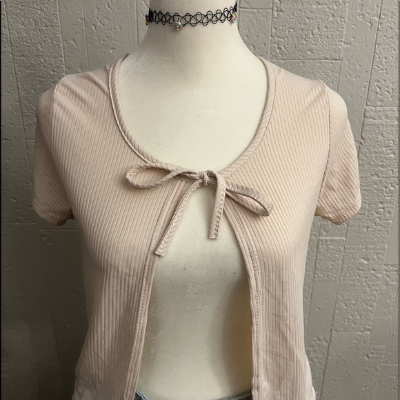 medium tie shirt - Picture 4 of 7